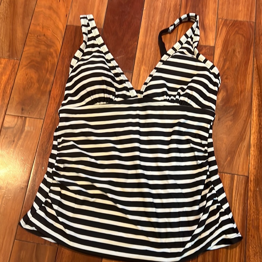 Size medium, tankini top from Merona